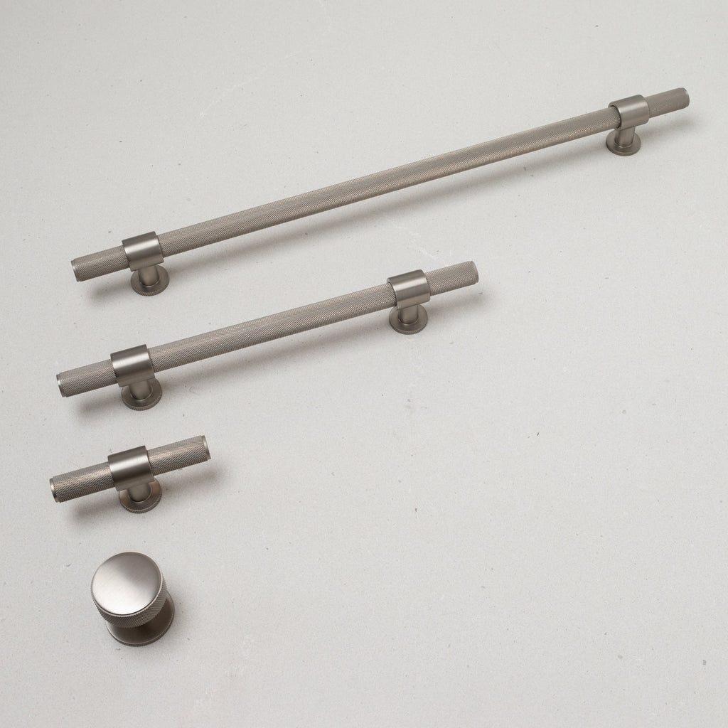 Handle Supply Co. Momo Barrington Handle, Knob and T Pull Collection in Nickel